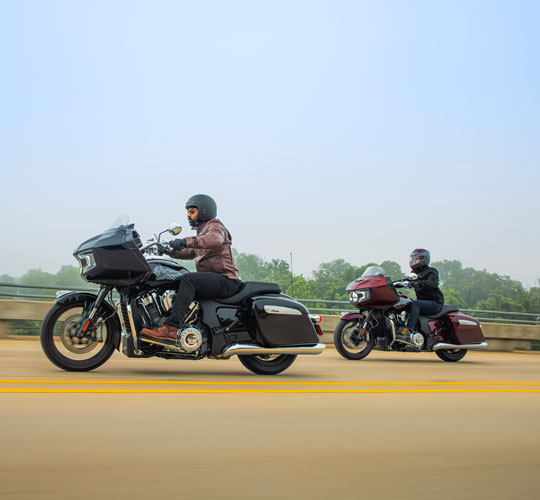 TÜM VİRAJLARI ZORLANMADAN ALIN.